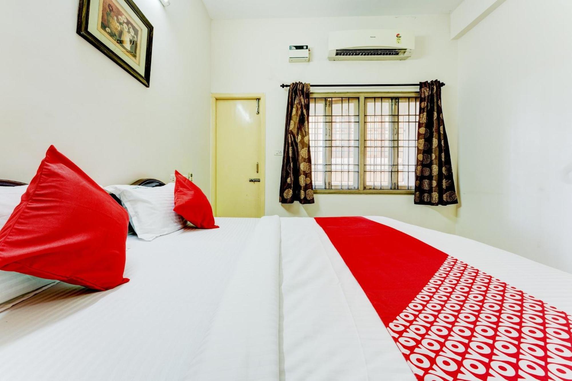 Hotel O J2 Service 3*